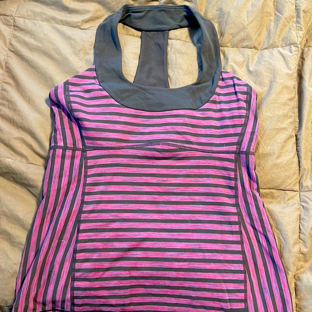 Lululemon scoop neck tank